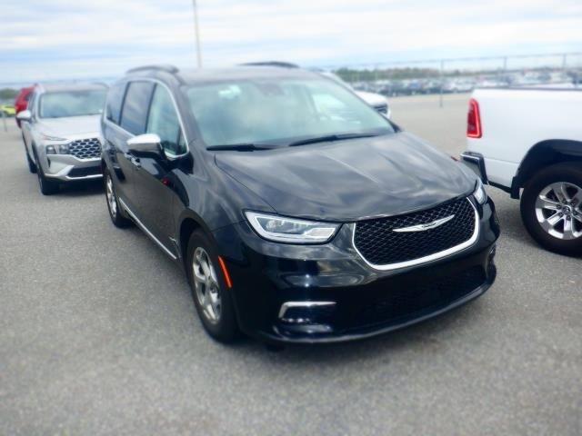 used 2022 Chrysler Pacifica car, priced at $21,400