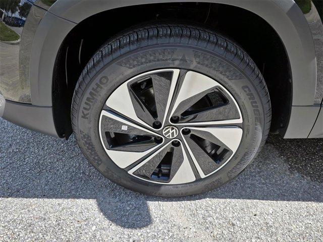 new 2025 Volkswagen Taos car, priced at $30,317
