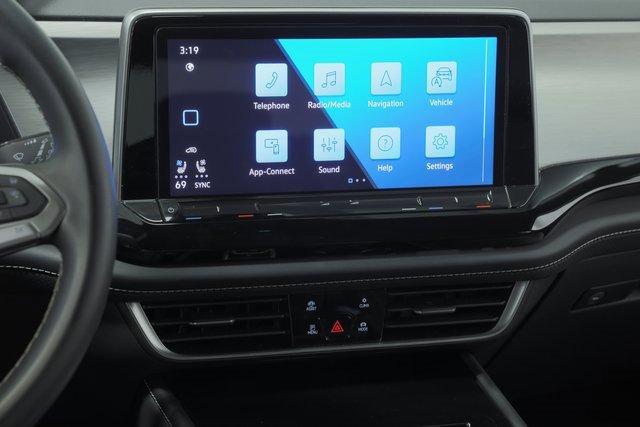 used 2024 Volkswagen Atlas Cross Sport car, priced at $31,300