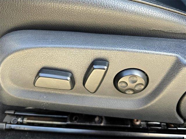 used 2008 Volkswagen Eos car, priced at $4,440