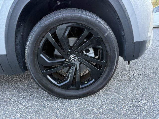used 2022 Volkswagen Atlas car, priced at $23,564