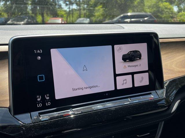 used 2024 Volkswagen Atlas car, priced at $30,700