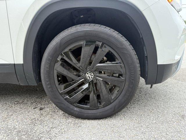 used 2022 Volkswagen Atlas Cross Sport car, priced at $24,360