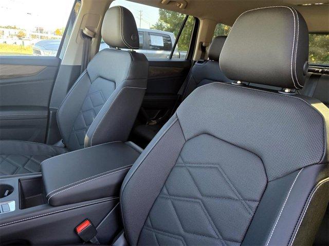 new 2026 Volkswagen Atlas car, priced at $38,536