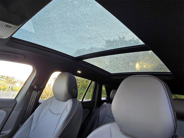 new 2025 Volkswagen Tiguan car, priced at $35,874