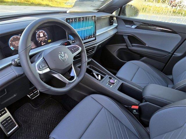 new 2025 Volkswagen Tiguan car, priced at $35,874