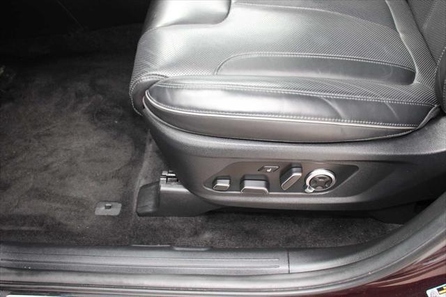 used 2024 Hyundai Palisade car, priced at $42,925