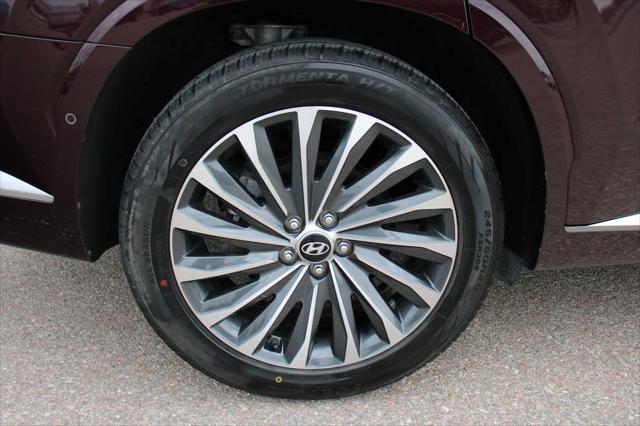 used 2024 Hyundai Palisade car, priced at $42,925
