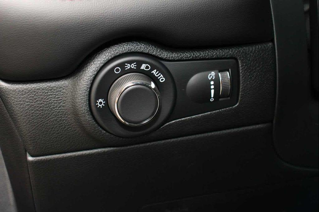 new 2025 Dodge Durango car, priced at $46,075