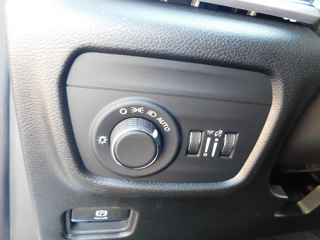 new 2025 Jeep Grand Cherokee L car, priced at $44,625