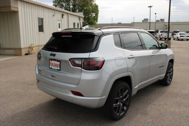 new 2025 Jeep Compass car, priced at $41,580
