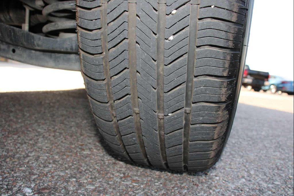 used 2023 Jeep Cherokee car, priced at $25,875