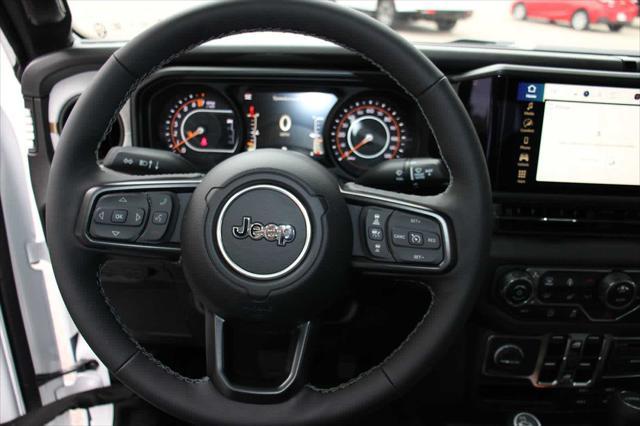 new 2025 Jeep Gladiator car, priced at $46,173