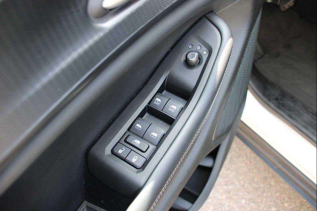 used 2023 Jeep Grand Cherokee L car, priced at $28,179