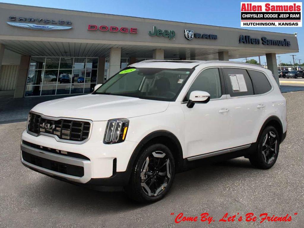used 2025 Kia Telluride car, priced at $40,108
