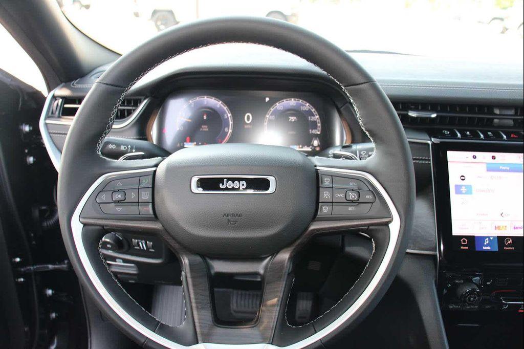 new 2025 Jeep Grand Cherokee L car, priced at $52,970