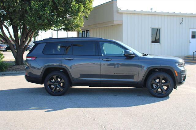 new 2025 Jeep Grand Cherokee L car, priced at $54,682