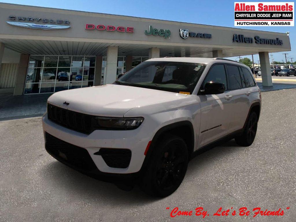 used 2023 Jeep Grand Cherokee car, priced at $31,775
