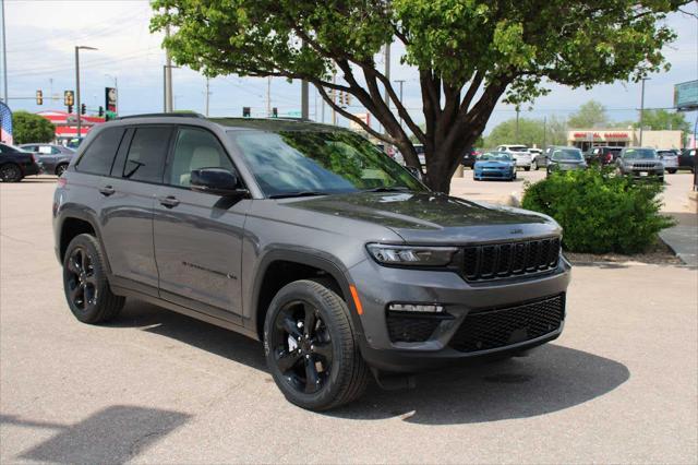 new 2025 Jeep Grand Cherokee car, priced at $50,356