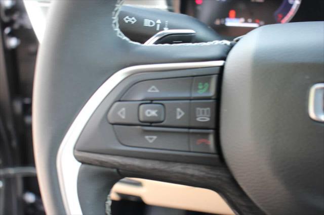new 2025 Jeep Grand Cherokee car, priced at $50,356