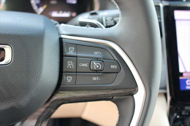 new 2025 Jeep Grand Cherokee car, priced at $50,356