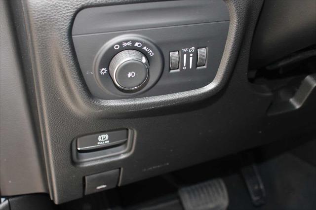 new 2025 Jeep Grand Cherokee L car, priced at $52,420