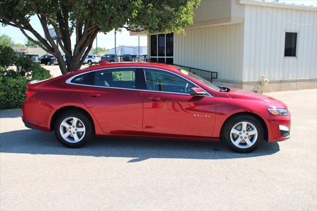 used 2024 Chevrolet Malibu car, priced at $22,999