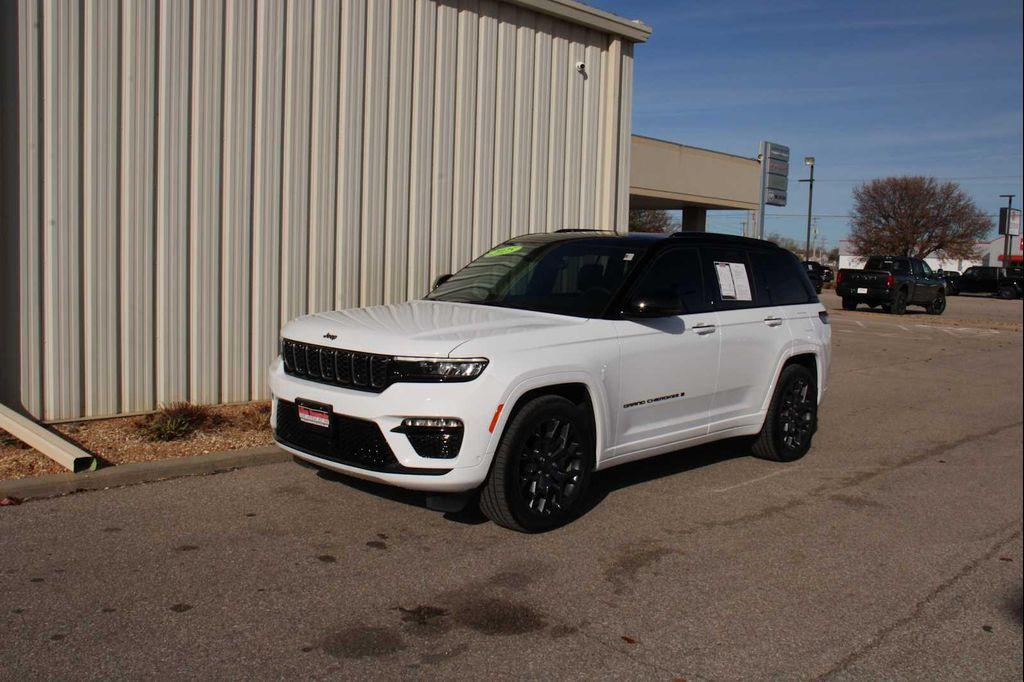 used 2025 Jeep Grand Cherokee car, priced at $55,955