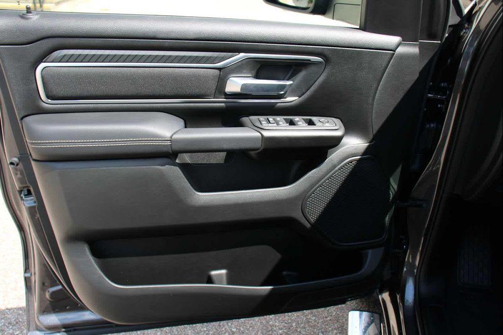 new 2025 Ram 1500 car, priced at $59,000