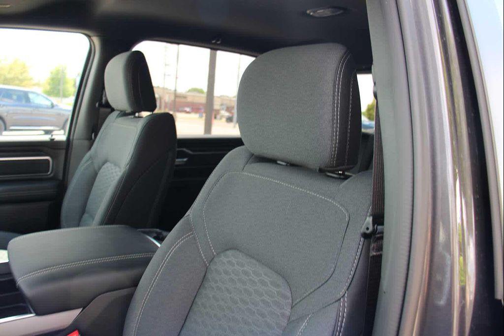 new 2025 Ram 1500 car, priced at $59,000