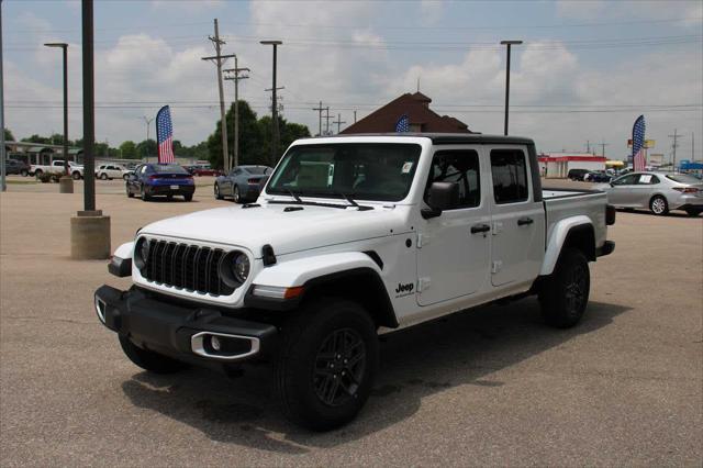 new 2025 Jeep Gladiator car, priced at $46,768