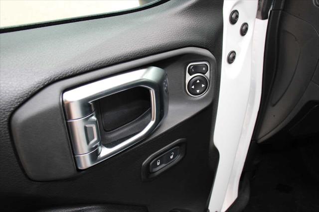 new 2025 Jeep Gladiator car, priced at $46,768