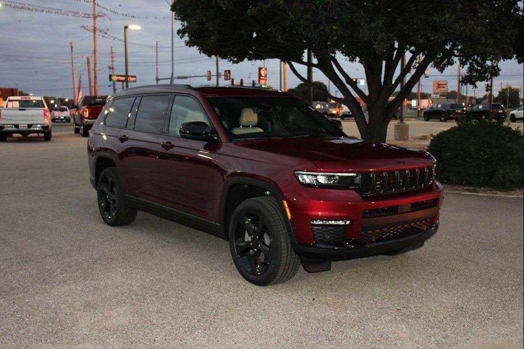 new 2025 Jeep Grand Cherokee L car, priced at $57,530