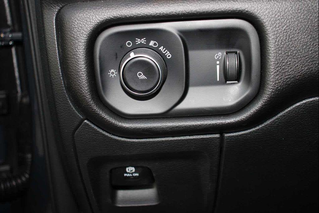 new 2025 Ram 1500 car, priced at $55,150