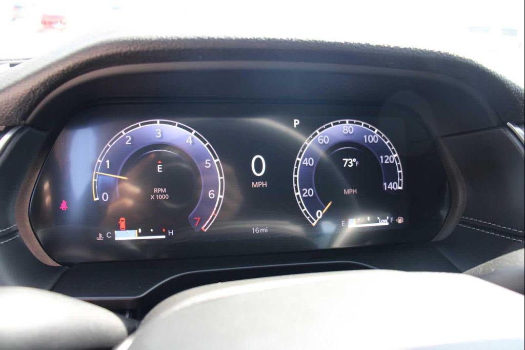 new 2025 Jeep Grand Cherokee car, priced at $41,890