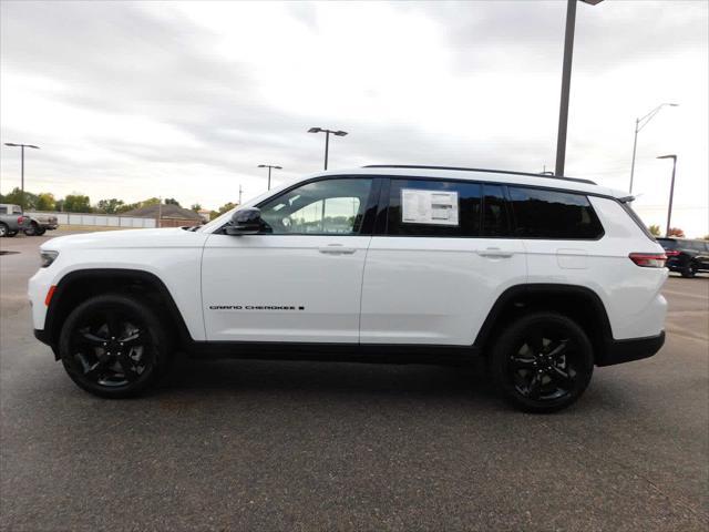 new 2025 Jeep Grand Cherokee L car, priced at $50,920