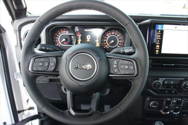 new 2025 Jeep Gladiator car, priced at $52,015