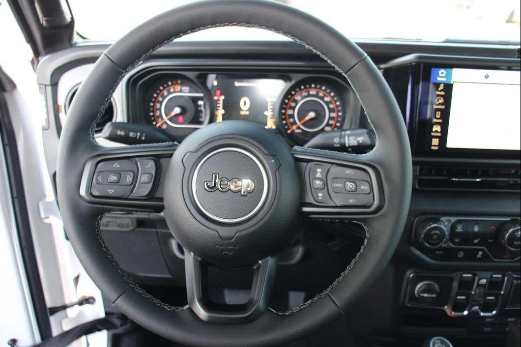 new 2025 Jeep Gladiator car, priced at $49,265