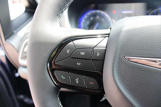 new 2025 Chrysler Pacifica car, priced at $51,271