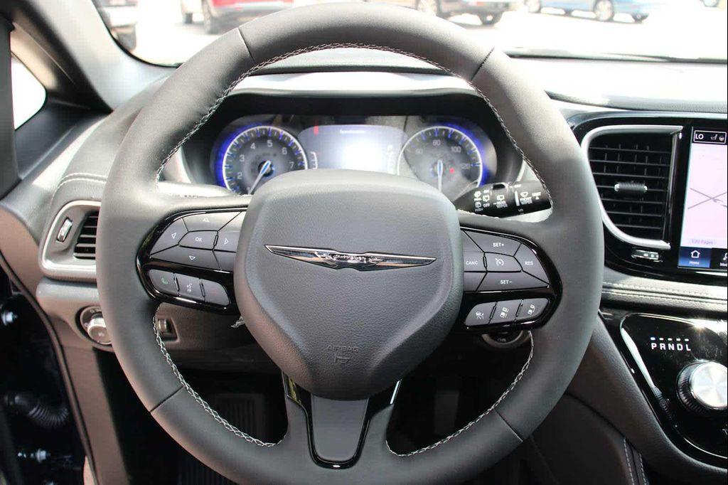 new 2025 Chrysler Pacifica car, priced at $53,455