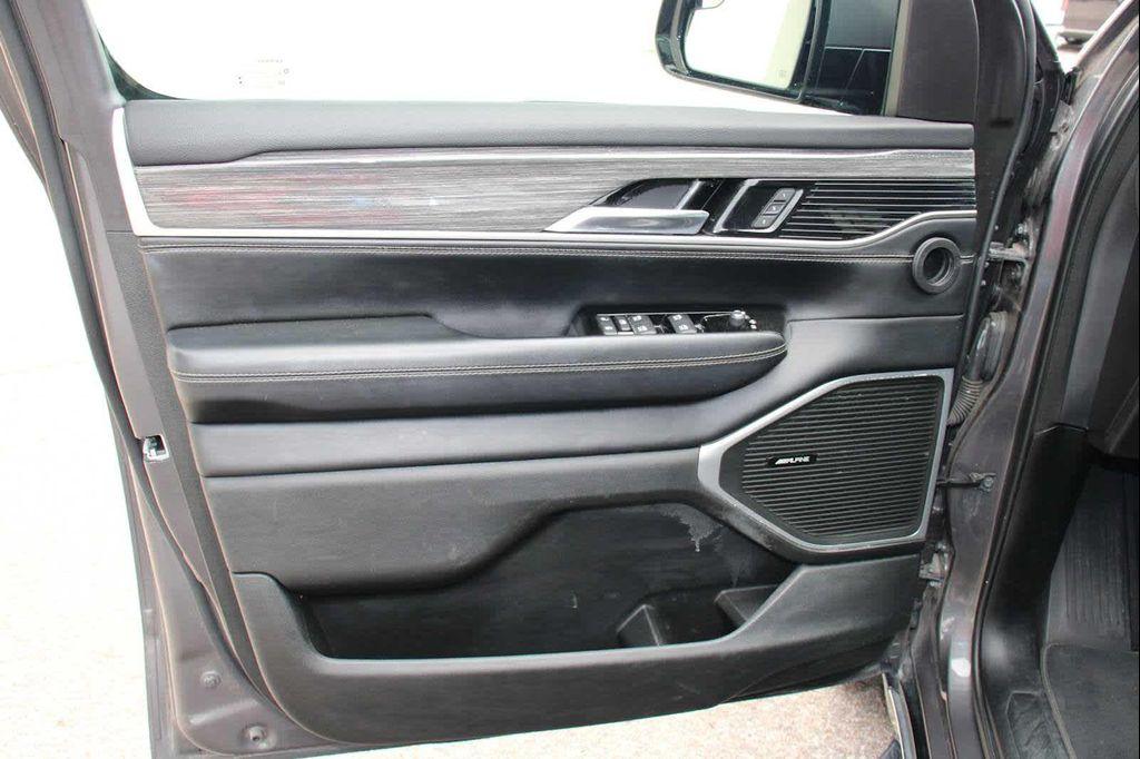 used 2022 Jeep Wagoneer car, priced at $44,185