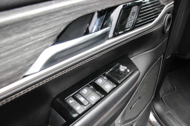 used 2022 Jeep Wagoneer car, priced at $38,885