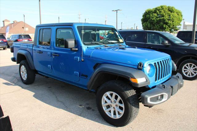 used 2023 Jeep Gladiator car, priced at $32,977