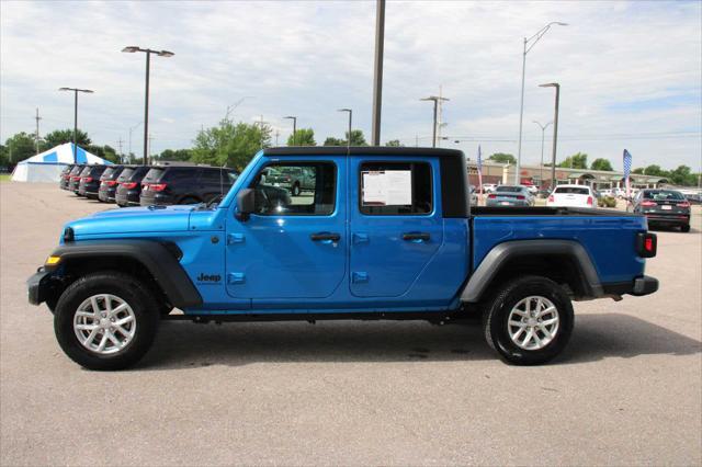 used 2023 Jeep Gladiator car, priced at $32,977