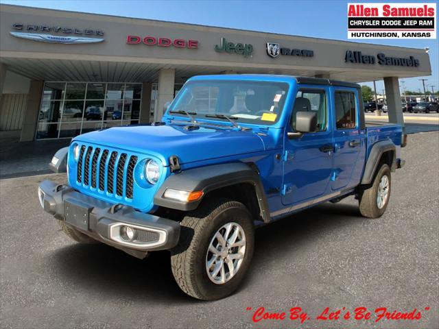used 2023 Jeep Gladiator car, priced at $32,977