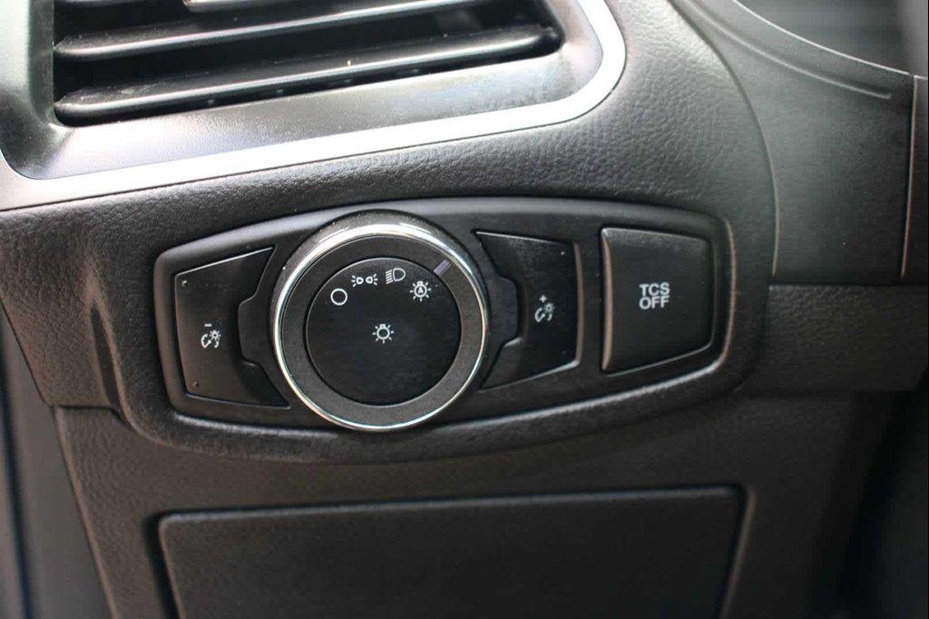 used 2024 Ford Edge car, priced at $26,785