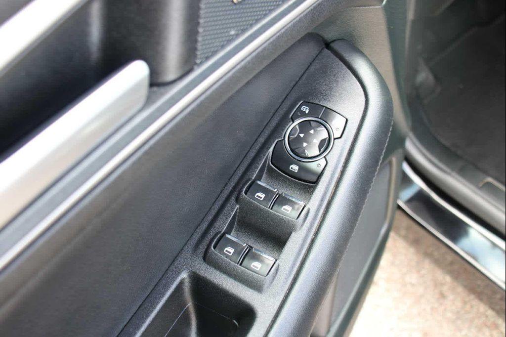 used 2024 Ford Edge car, priced at $26,785