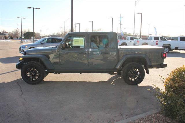 new 2025 Jeep Gladiator car, priced at $46,145