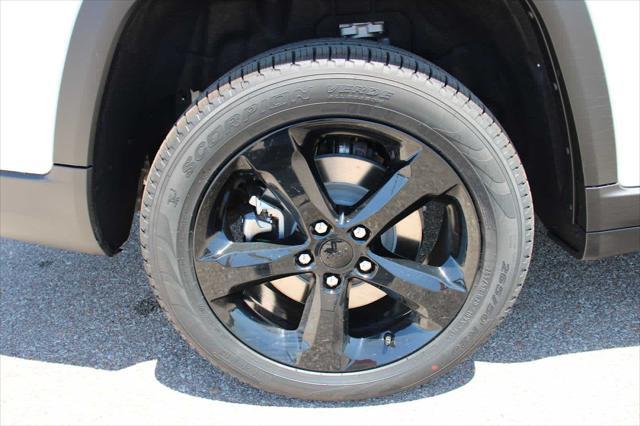 new 2025 Jeep Grand Cherokee L car, priced at $47,552