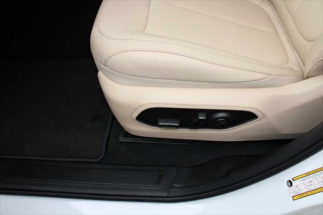 new 2025 Jeep Grand Cherokee car, priced at $51,196